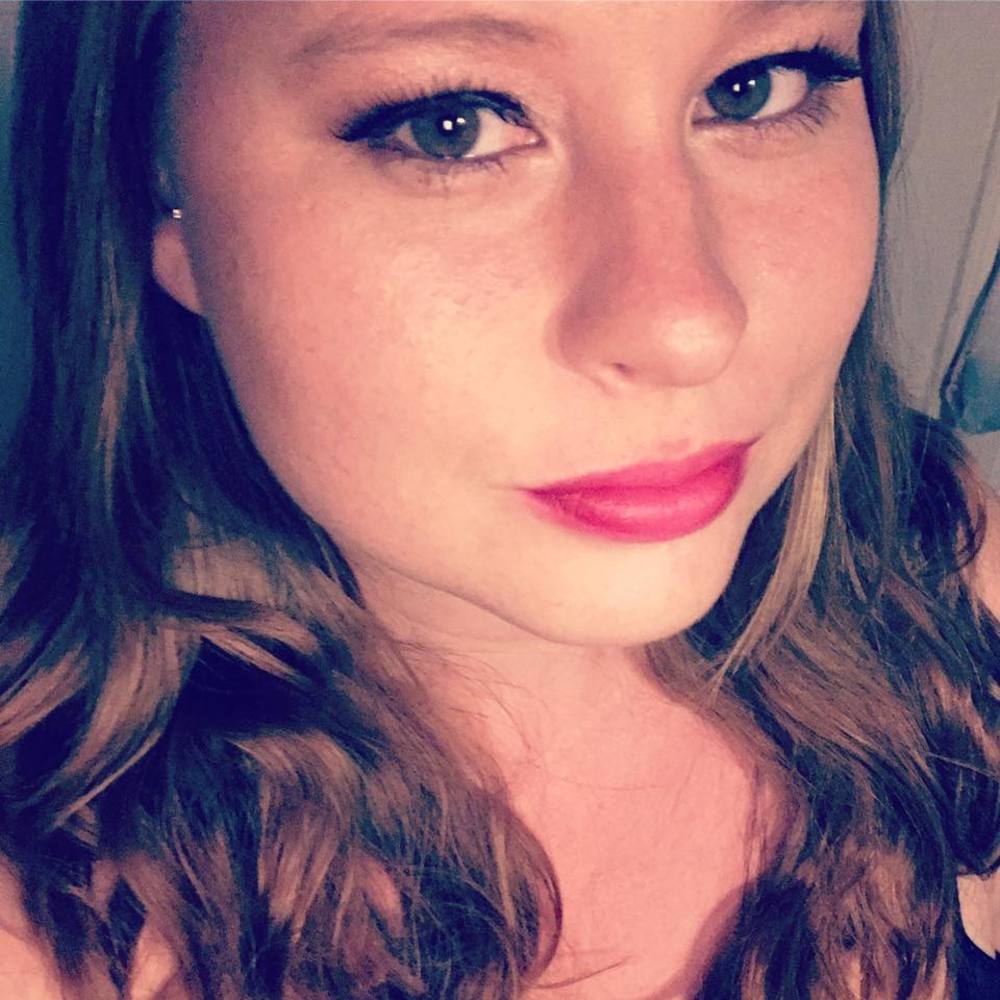 Meet your Posher, April